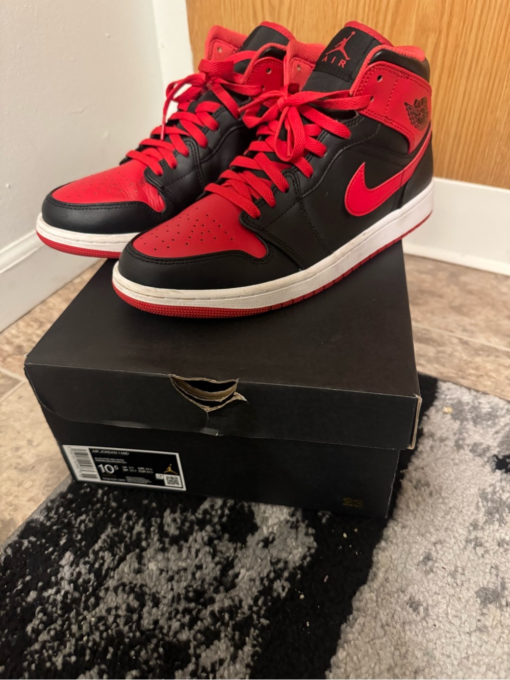 Jordan Men's High-Top Basketball Shoes Black/Red